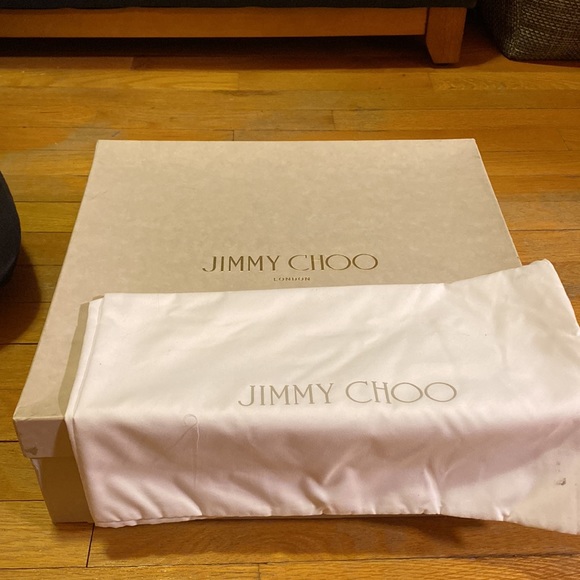 Brand New Jimmy Choo suede Chelsea boot with fringe - Picture 6 of 6